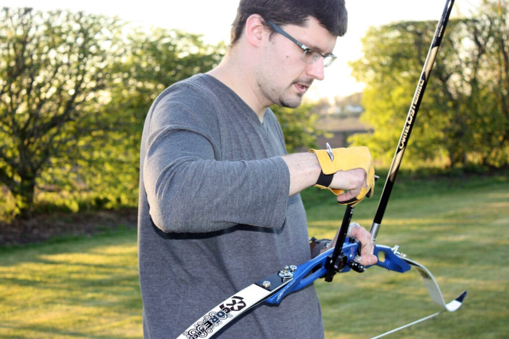 Adjusting A Recurve Bow Sight