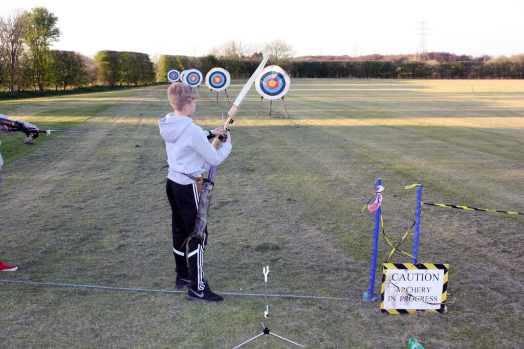 Beginner Shooting A Recurve Bow
